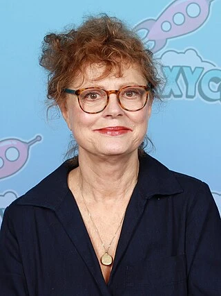Susan Tom headshot