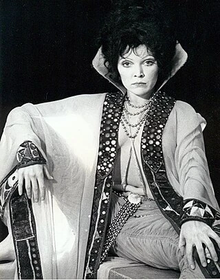 Susan Tyrrell headshot