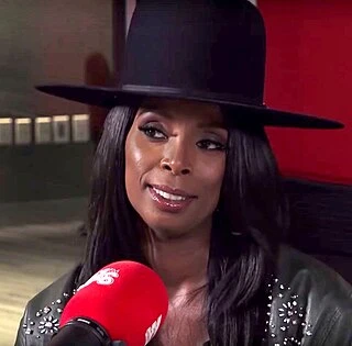 Tasha Smith headshot