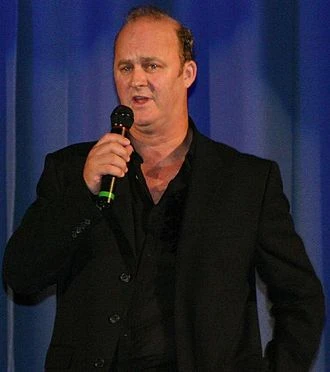 Tim McInnerny headshot