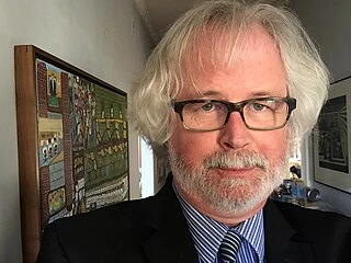 Tim Paul headshot
