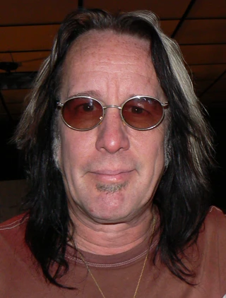 Todd Rundgren headshot