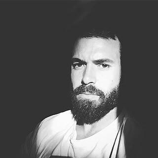 Tom Cullen headshot