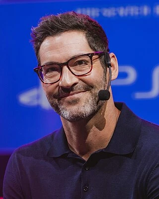 Tom Ellis headshot