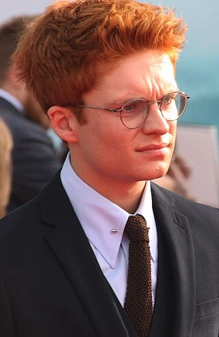 Tom Glynn-Carney headshot