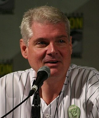 Tom Kane headshot