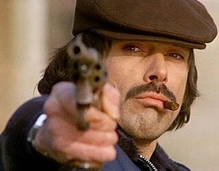 Tomas Milian headshot