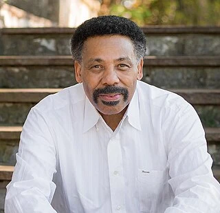 Tony Evans headshot