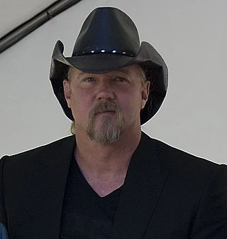 Trace Adkins headshot