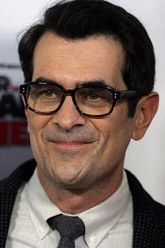 Ty Burrell headshot