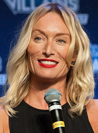 Victoria Smurfit headshot