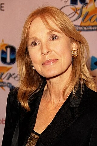 Victoria Tennant headshot