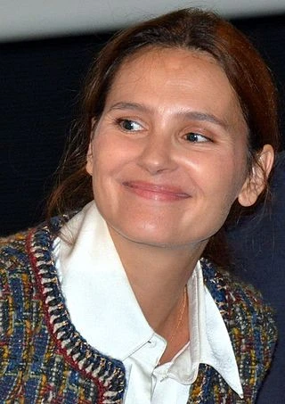 Virginie Ledoyen headshot