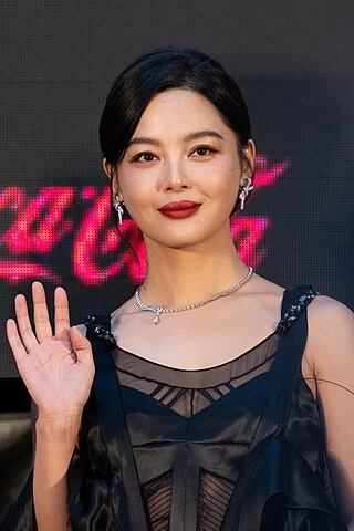 Xin Zhilei headshot