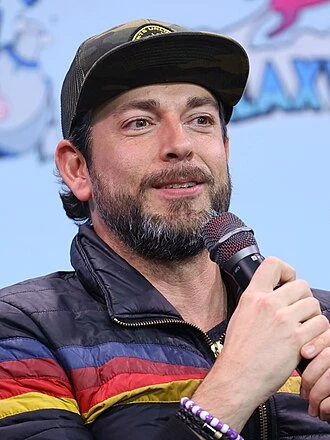Zachary Levi headshot