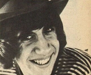 Zal Yanovsky headshot
