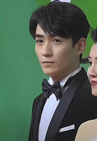 Zhu Yilong headshot