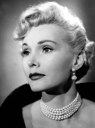 Zsa Zsa Gabor headshot