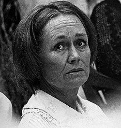 Heat and Dust poster